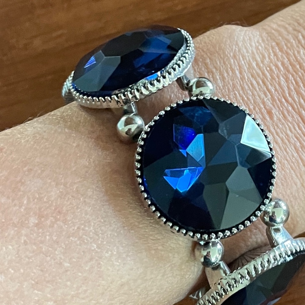 Women's Fashion Bracelet NEW